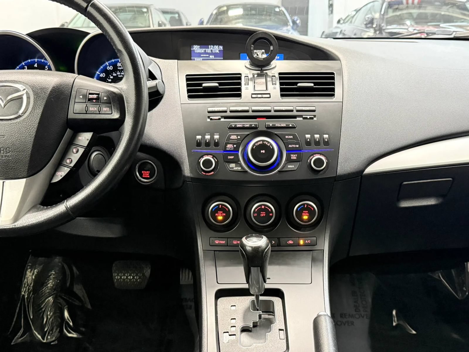 Used 2013 MAZDA MAZDA3 i Touring FWD image 27