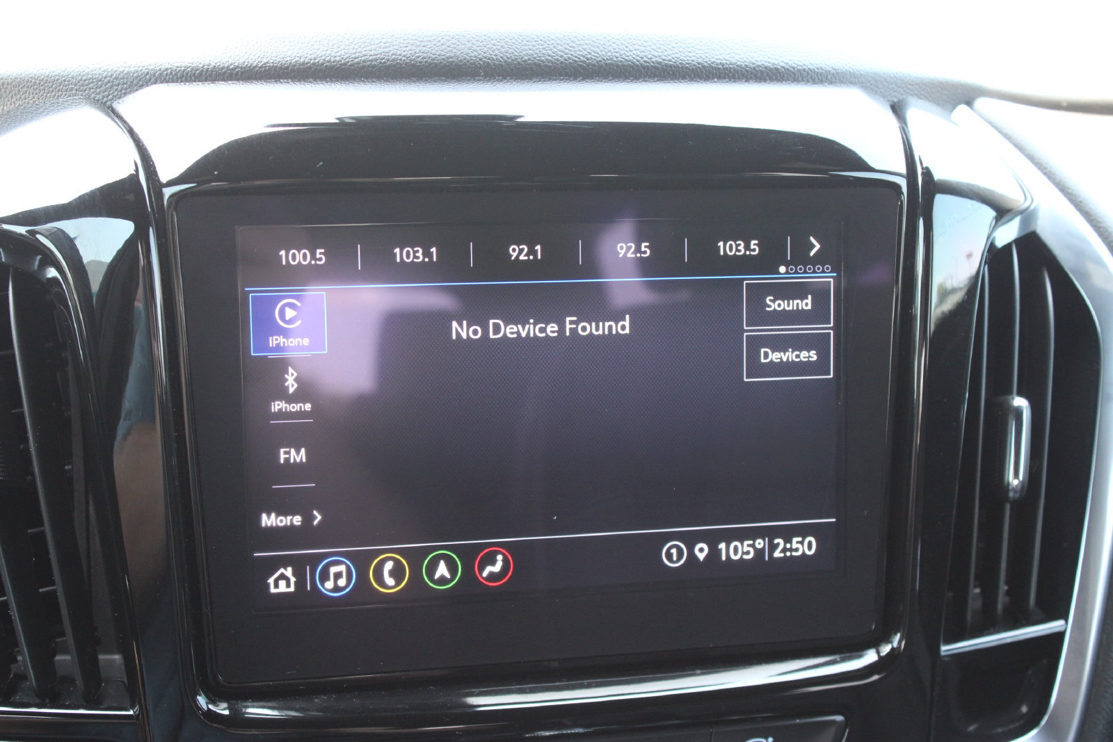 Used 2023 Chevrolet Traverse Premier w/ Redline Edition FWD image 15