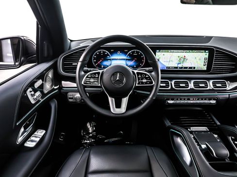 Used 2022 Mercedes-Benz GLE 350 4MATIC image 5