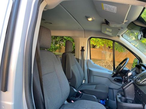 Used 2017 Ford Transit 350 XLT RWD image 30