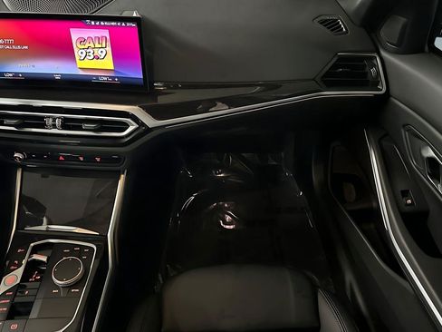 Used 2023 BMW 330i Sedan w/ Driving Assistance Package RWD image 31
