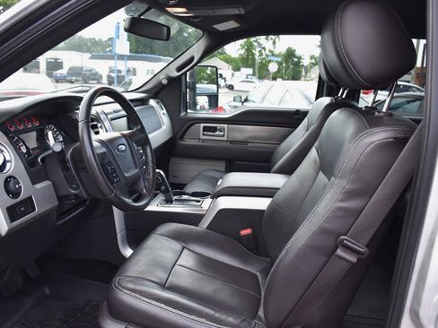 Used 2014 Ford F150 FX4 w/ Equipment Group 402A Luxury AWD/4WD image 11