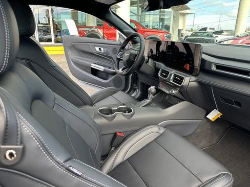 New 2025 Ford Mustang Premium image 25