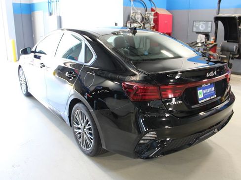 Used 2023 Kia Forte GT-Line FWD image 22