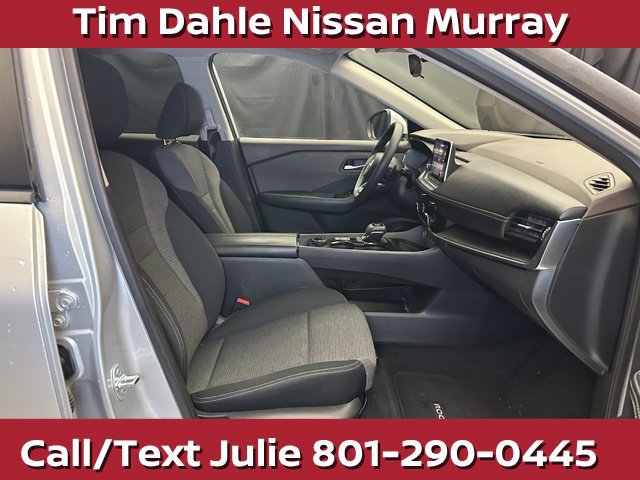 Used 2022 Nissan Rogue SV AWD/4WD image 15