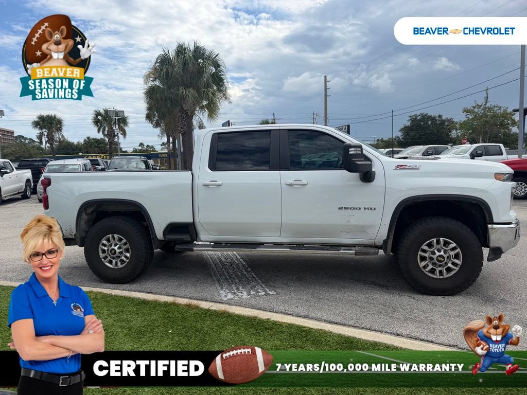 Used 2024 Chevrolet Silverado 2500 LT w/ Z71 Off-Road Package AWD/4WD image 3