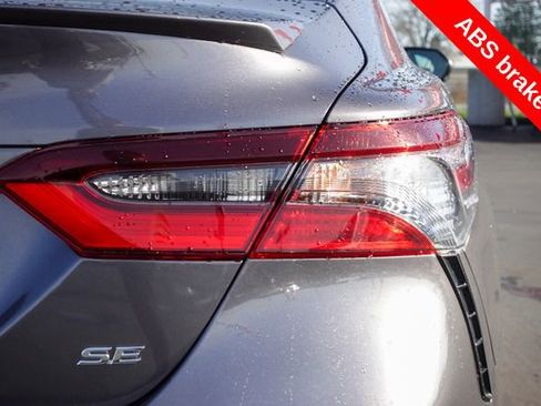 Certified 2023 Toyota Camry SE image 9
