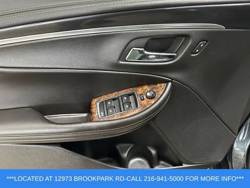 Used 2015 Chevrolet Impala LT w/ Convenience Package FWD image 8