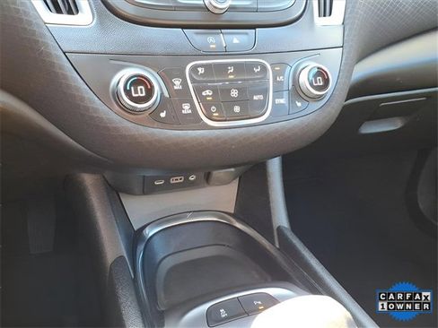 Used 2024 Chevrolet Malibu LT image 10