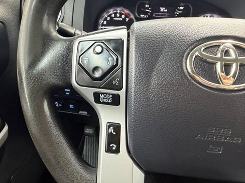 Used 2018 Toyota Tundra SR5 image 17