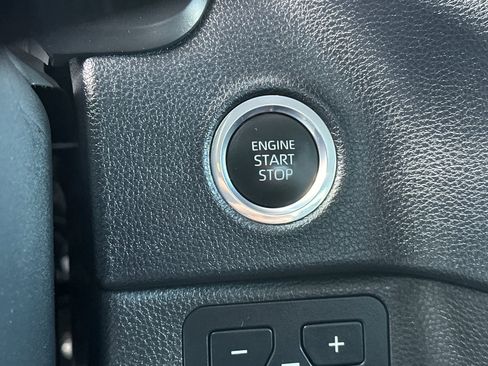 Used 2024 Toyota Tundra SR5 image 22