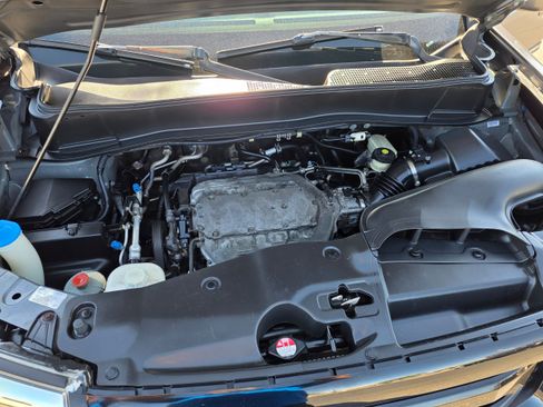 Used 2011 Honda Pilot Touring image 33