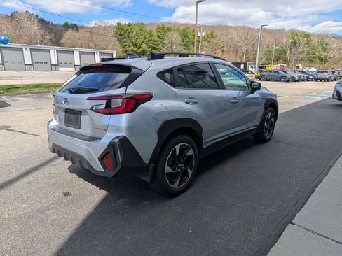 Used 2025 Subaru Crosstrek 2.5i Limited w/ Crosstrek Mirror Package AWD/4WD image 3