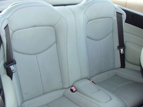 Used 2011 INFINITI G37 Sport w/ Premium Pkg image 8