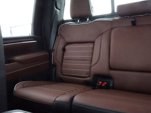 New 2026 GMC Sierra 3500 Denali Ultimate image 13