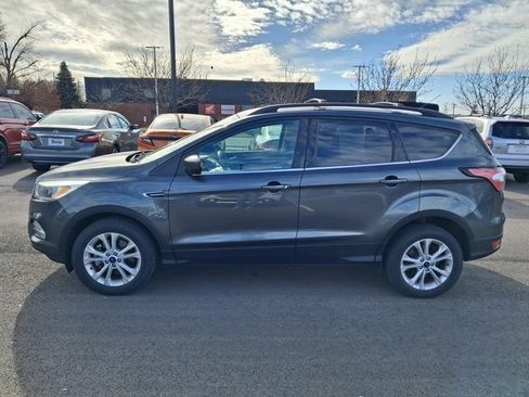 Used 2018 Ford Escape SE image 6
