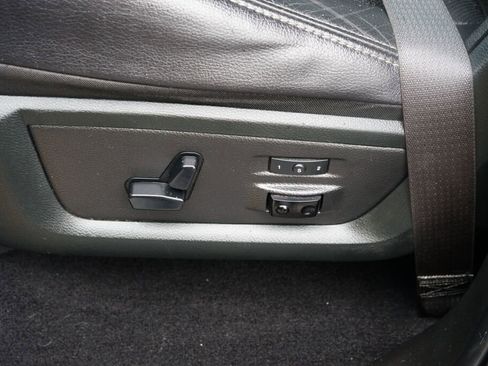 Used 2018 RAM 2500 Laramie w/ Sport Appearance Group image 14