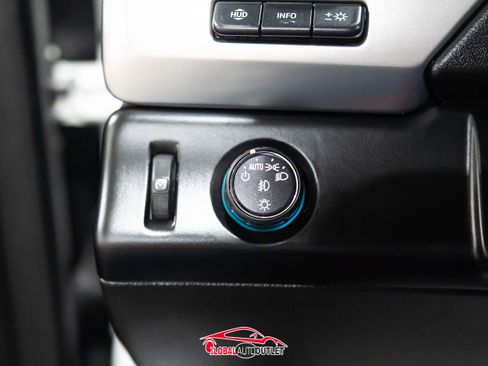 Used 2019 Chevrolet Tahoe Premier w/ Premier Plus Edition image 37