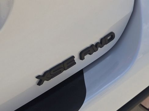 New 2026 Toyota Highlander XSE AWD/4WD image 9