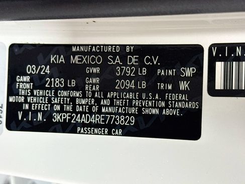 Certified 2024 Kia Forte LXS w/ LXS Technology Package FWD image 34