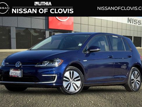 Used 2018 Volkswagen e-Golf SEL Premium image 1