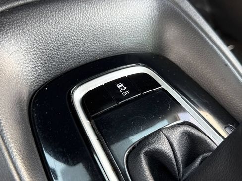 Used 2023 Toyota Corolla LE FWD image 26