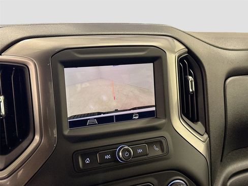 Used 2025 Chevrolet Silverado 2500 Custom w/ Custom Value Package image 13