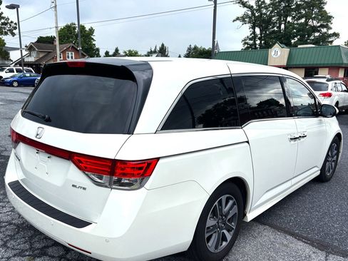 Used 2015 Honda Odyssey Touring image 5