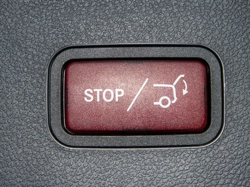 Used 2020 Mercedes-Benz GLA 250 w/ Multimedia Package image 10