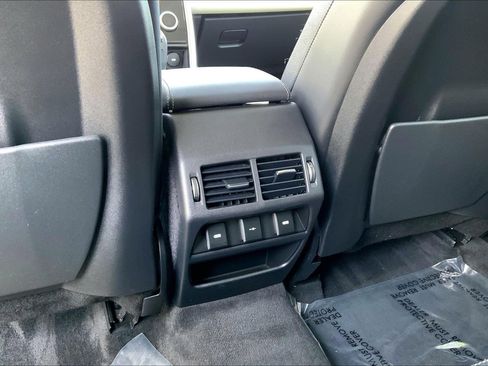 Used 2020 Land Rover Discovery Sport S R-Dynamic image 34