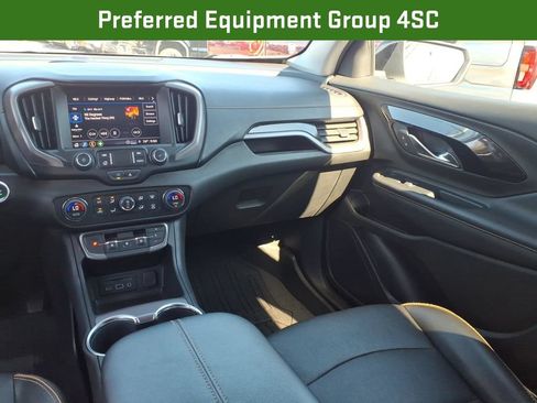 Certified 2024 GMC Terrain AT4 w/ Tech Package AWD/4WD image 18