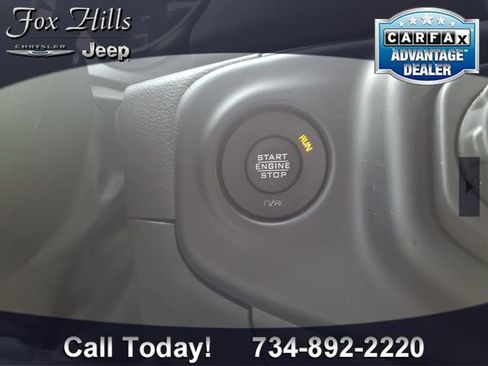 Used 2022 Jeep Wrangler Unlimited Sahara image 24