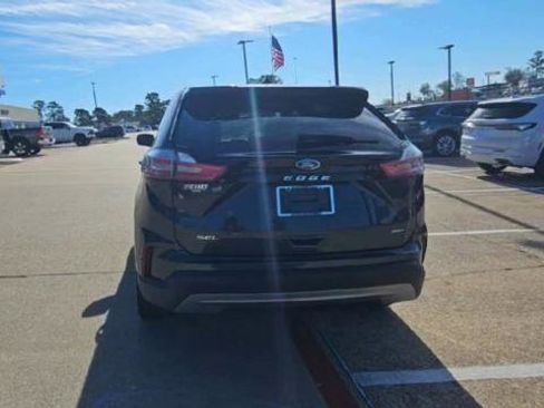 Used 2022 Ford Edge SEL w/ Convenience Package image 6