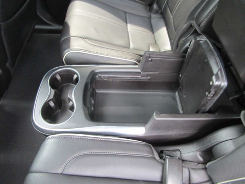 Used 2018 Acura MDX FWD w/ Advance Package image 12