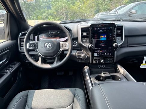 New 2026 RAM 1500 Big Horn AWD/4WD image 20
