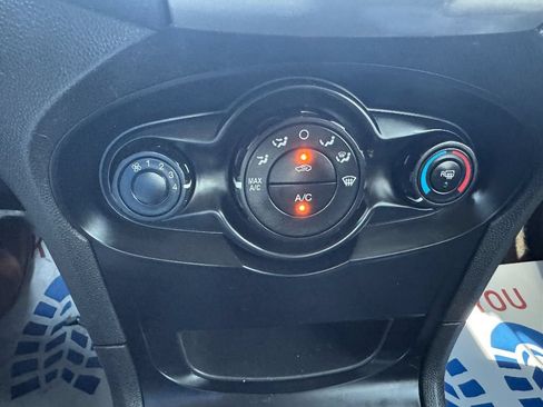 Used 2011 Ford Fiesta SE w/ 203A Rapid Spec Order Code FWD image 30