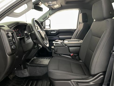 Used 2024 Chevrolet Silverado 2500 W/T w/ WT Convenience Package image 10