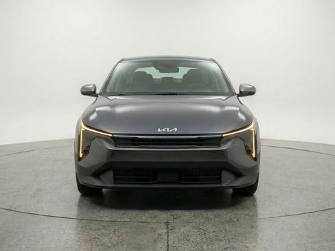Used 2025 Kia K4 FWD image 2