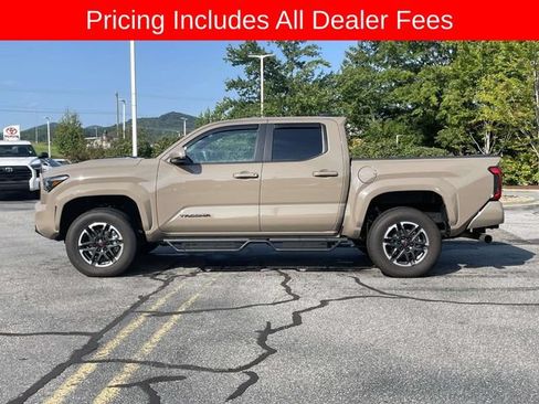 Used 2026 Toyota Tacoma TRD Sport AWD/4WD image 2