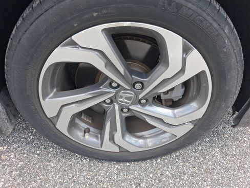Used 2018 Honda Accord EX-L image 16