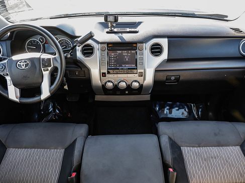 Used 2016 Toyota Tundra SR5 image 10