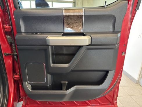 Used 2022 Ford F250 Lariat w/ Tremor Off-Road Package image 13