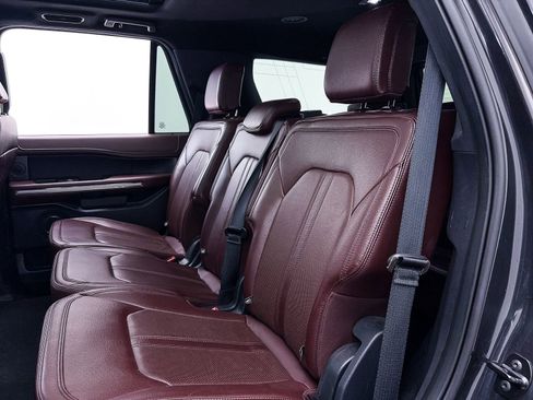 Used 2024 Ford Expedition Limited AWD/4WD image 39