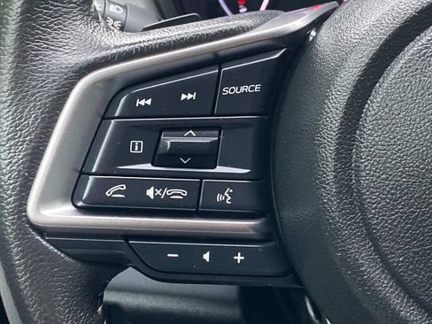 Used 2024 Subaru Outback Premium AWD/4WD image 18