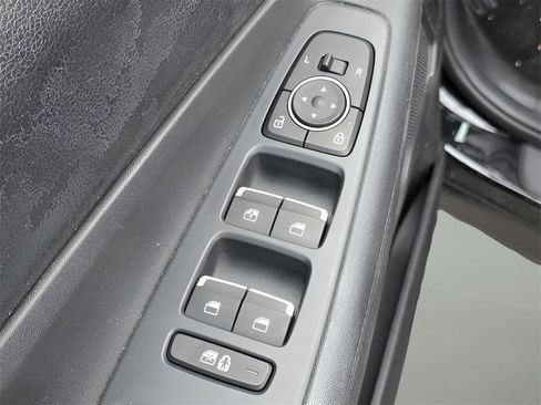 Used 2023 Hyundai Santa Fe SE image 18