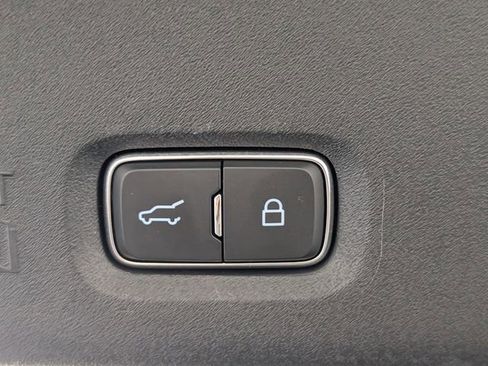 Used 2025 Ford Expedition Platinum AWD/4WD image 31