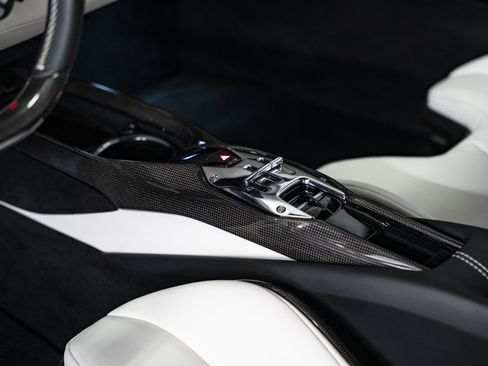 Used 2025 Ferrari 296 GTB RWD image 38