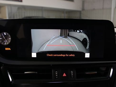 Used 2023 Lexus ES 350 w/ Premium Package image 25