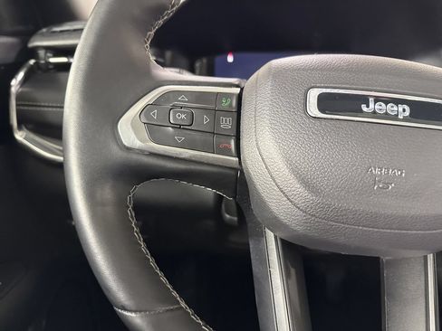 Used 2022 Jeep Compass High Altitude AWD/4WD image 24