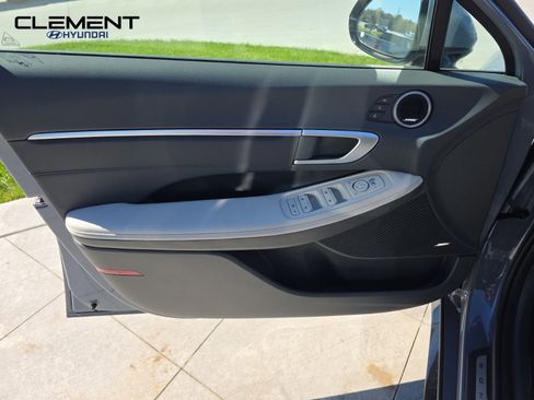 New 2026 Hyundai Sonata Limited image 25